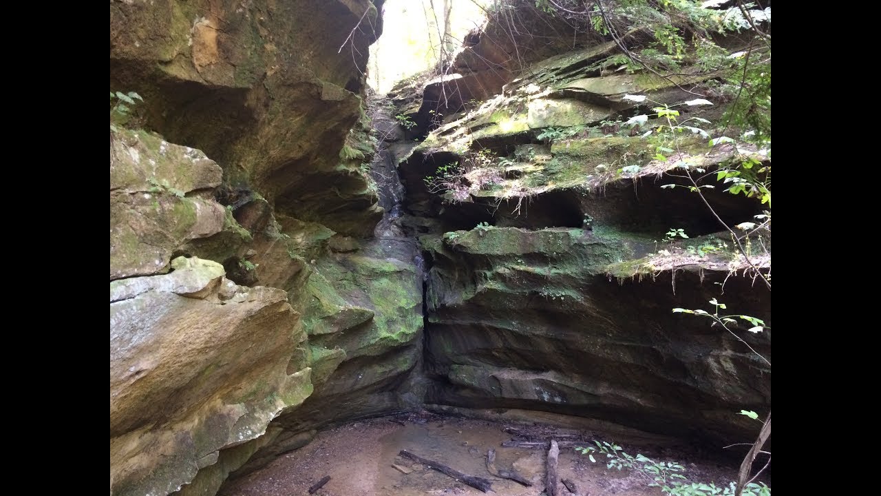 Hemlock Cliffs (английский, Индиана)