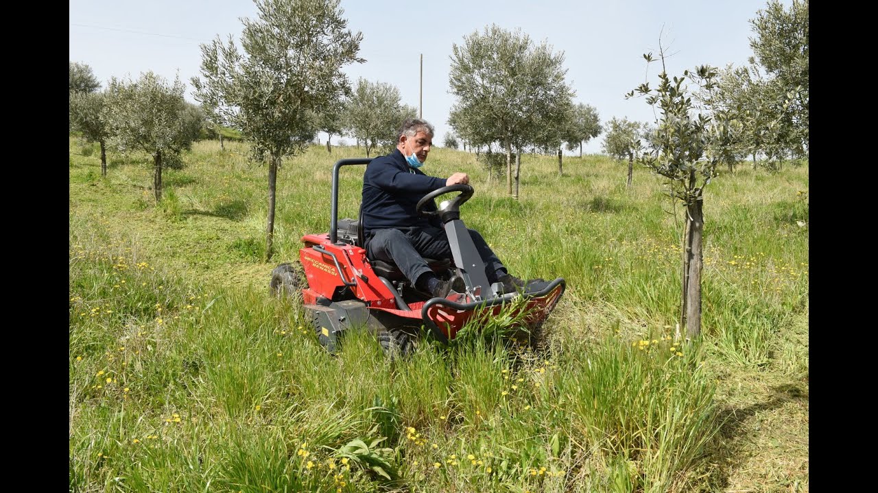 La Fonzone Group presenta il Trattorino Meccanica Benassi