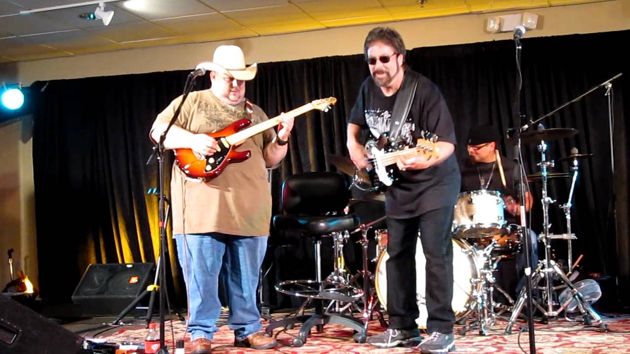 Johnny Hiland - Warm-up Song
