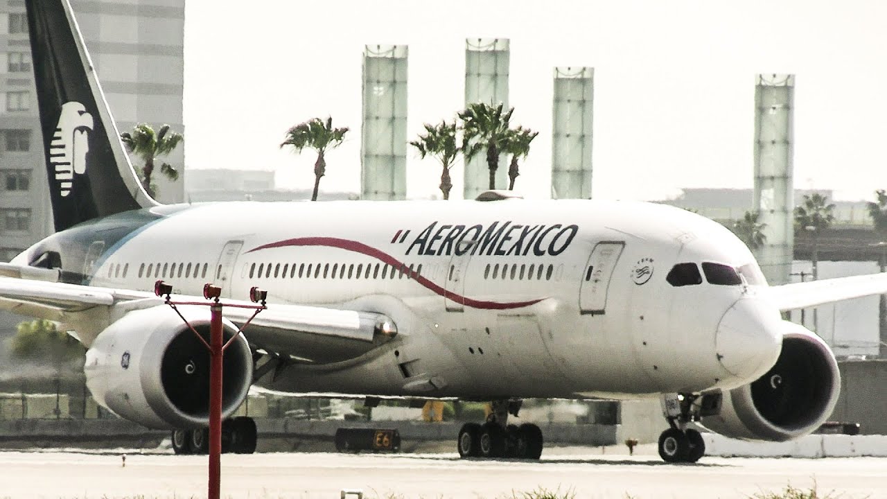 plane spotting Aeromexico B787-8 Dreamliner takeoff LAX to Mexico city [N967AM]