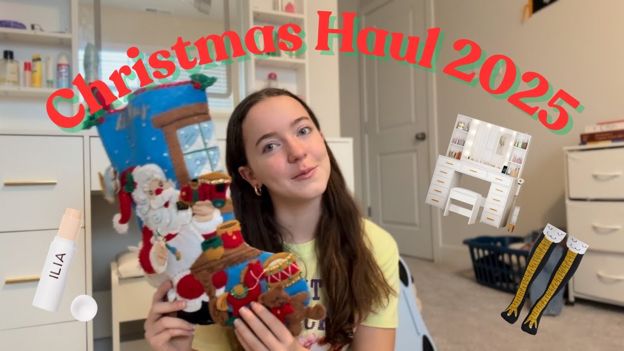 2025 Christmas Haul | Opening My Stocking + New Vanity & Makeup 🎁🎄✨