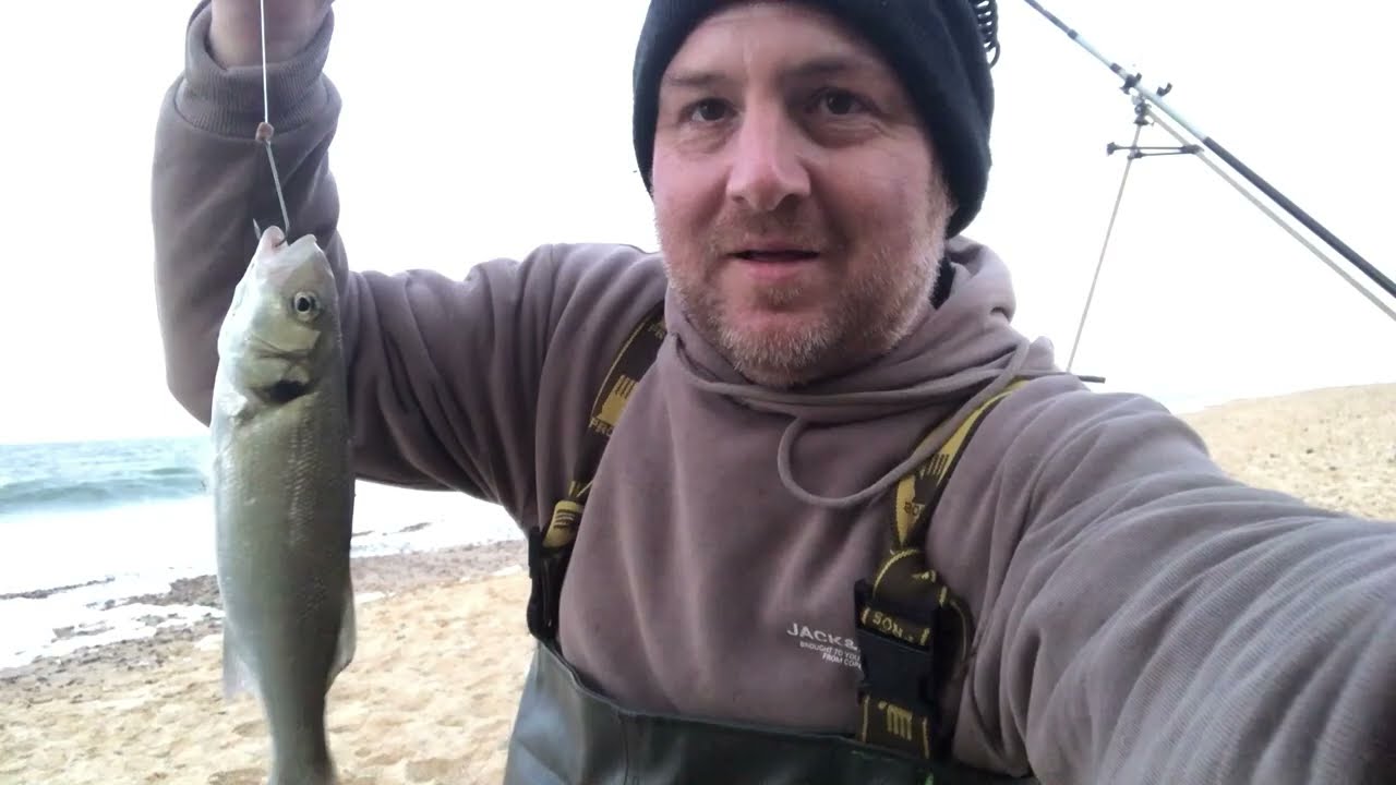 Scratby beach after the bass again! Lovely northerly swell on the high water. Beach sea fishing.