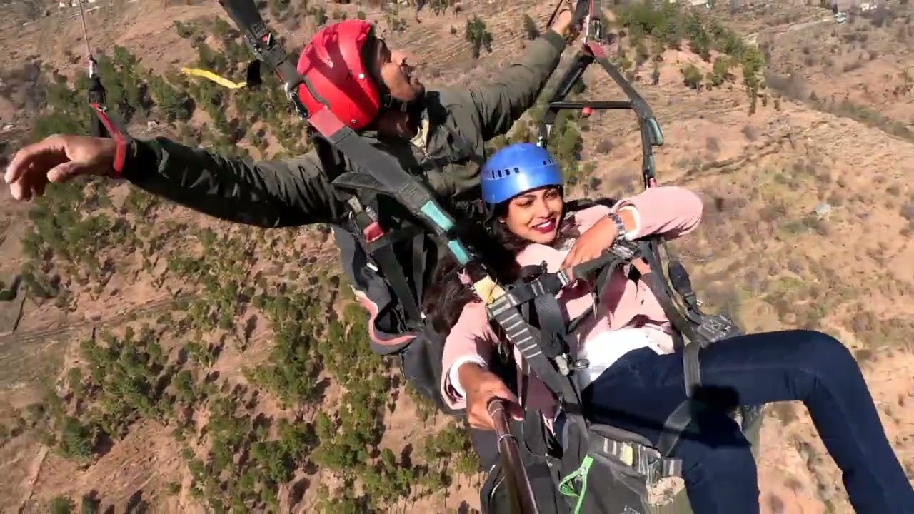 Dobhi flying kullu manali paragliding loving flying #paragliding #lving #flying
