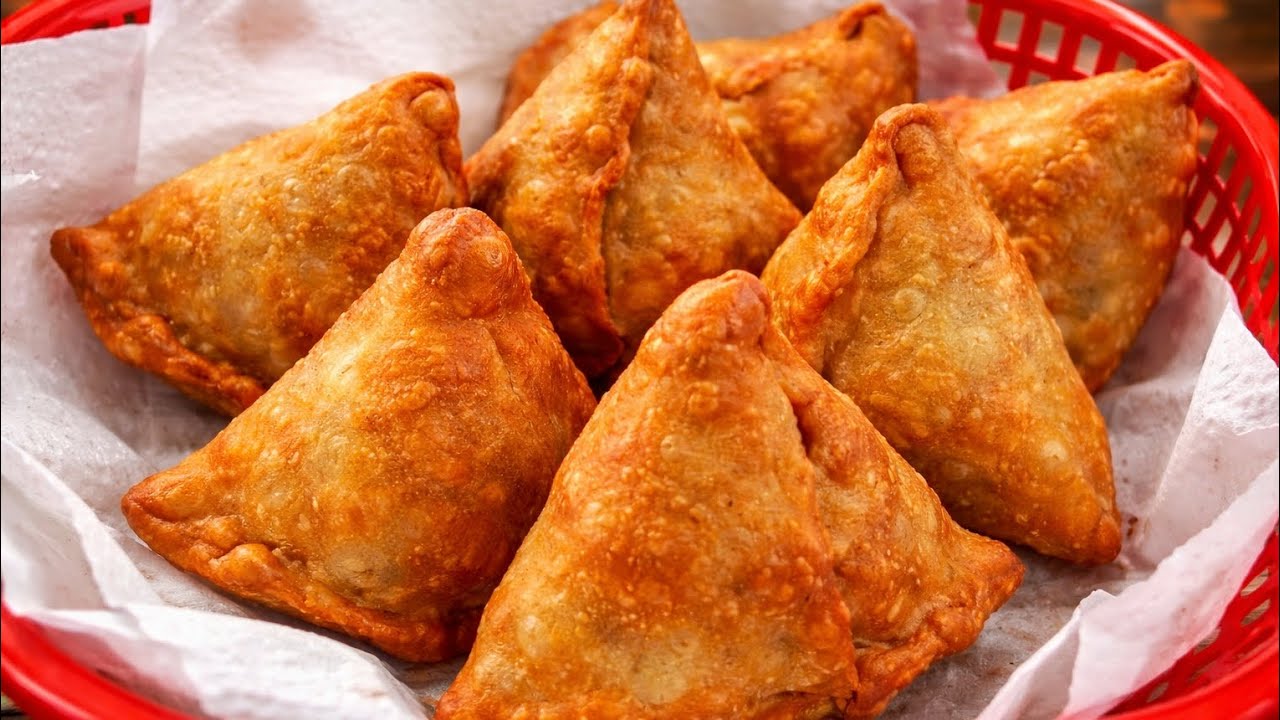 👉 এইভাবে বানালে আলুর সিংগারা কখনো নরম হবে না! 😍 | দোকানের মতো খাস্তা।