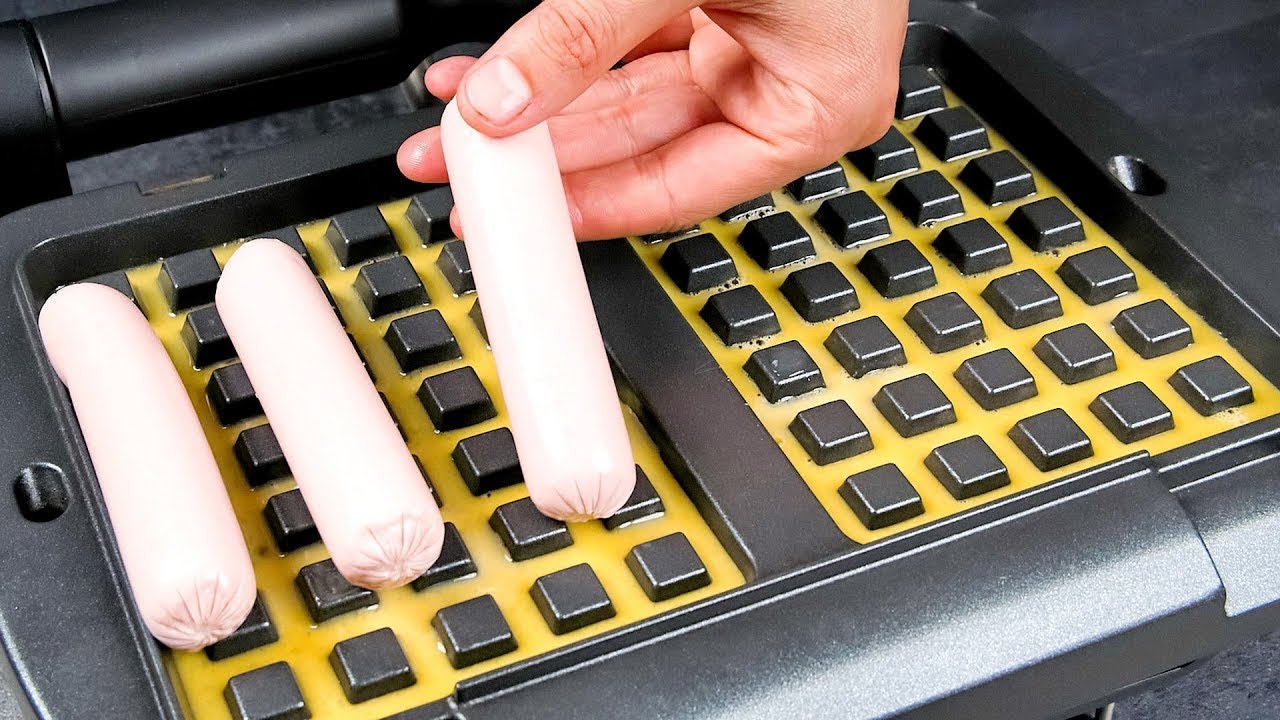 Każdy kupuje gofrownicę po zobaczeniu tego triku! Wy powtórzycie ten rewelacyjny sposób z hot-dogam!