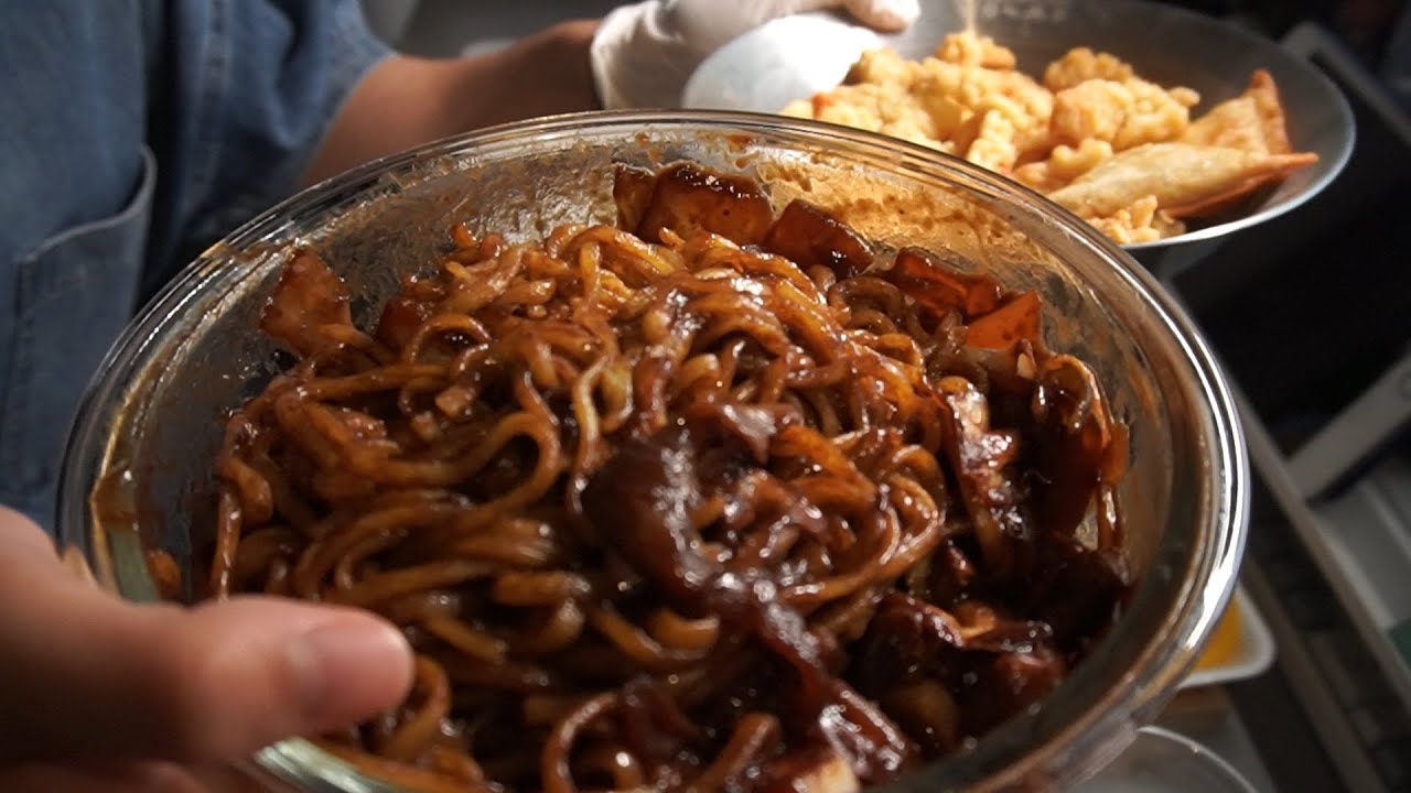 지친하루 끝에 꾸덕한 간짜장 & 바삭한 탕수육 현실 먹방! | Black Bean Noodles | Chinese food | ASMR | Mukbang