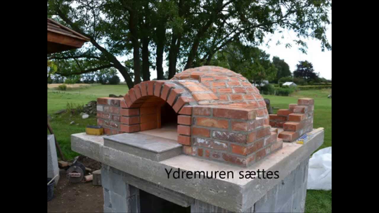 Byg en pizzaovn  -  building a wood fired pizza oven