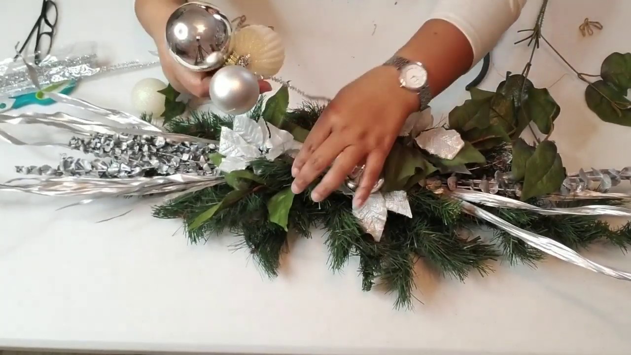 No Cost Christmas Swag
