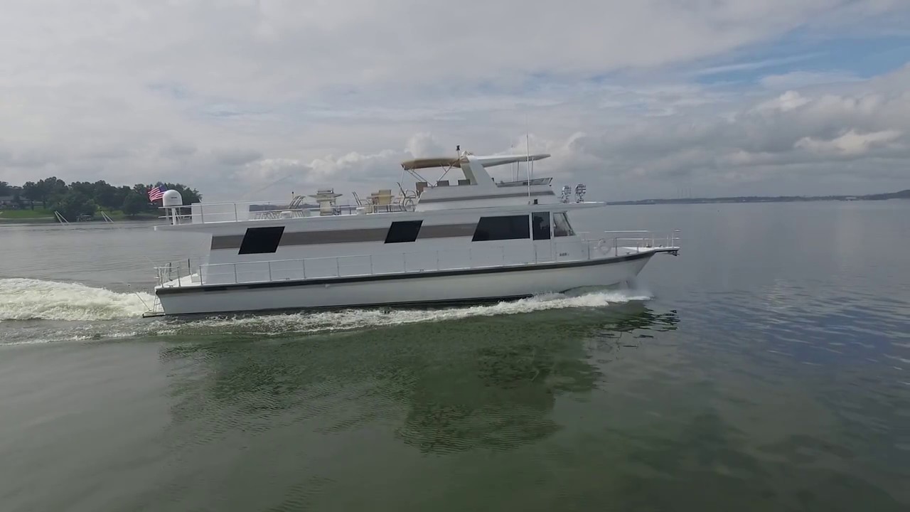 2004 Pluckebaum 67 Coastal Cruiser - WIDE CUT offered by Kyle Leeper (SOLD!!!)