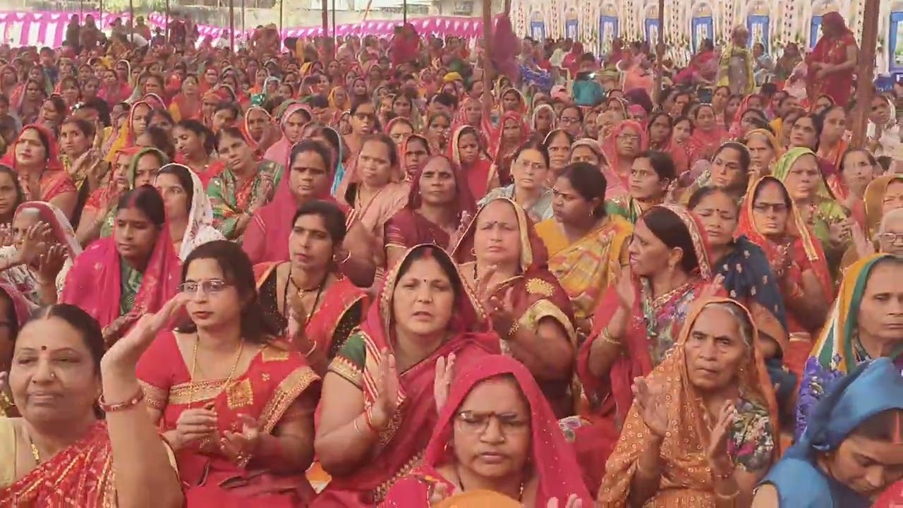 DAY 5 Shri Ram Katha Vatva Ahmedabad #Bhajan Do Naina Sarkar ke