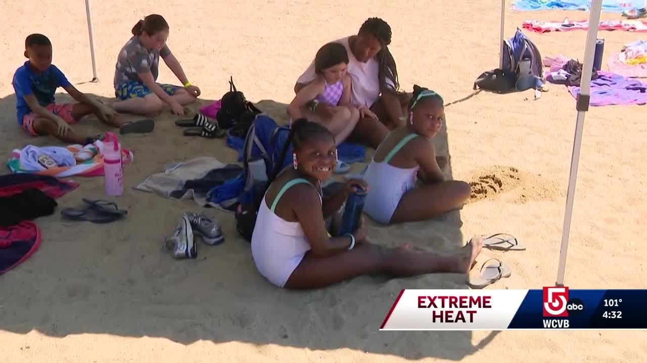 Summer camp attendees keep cool in Sharon