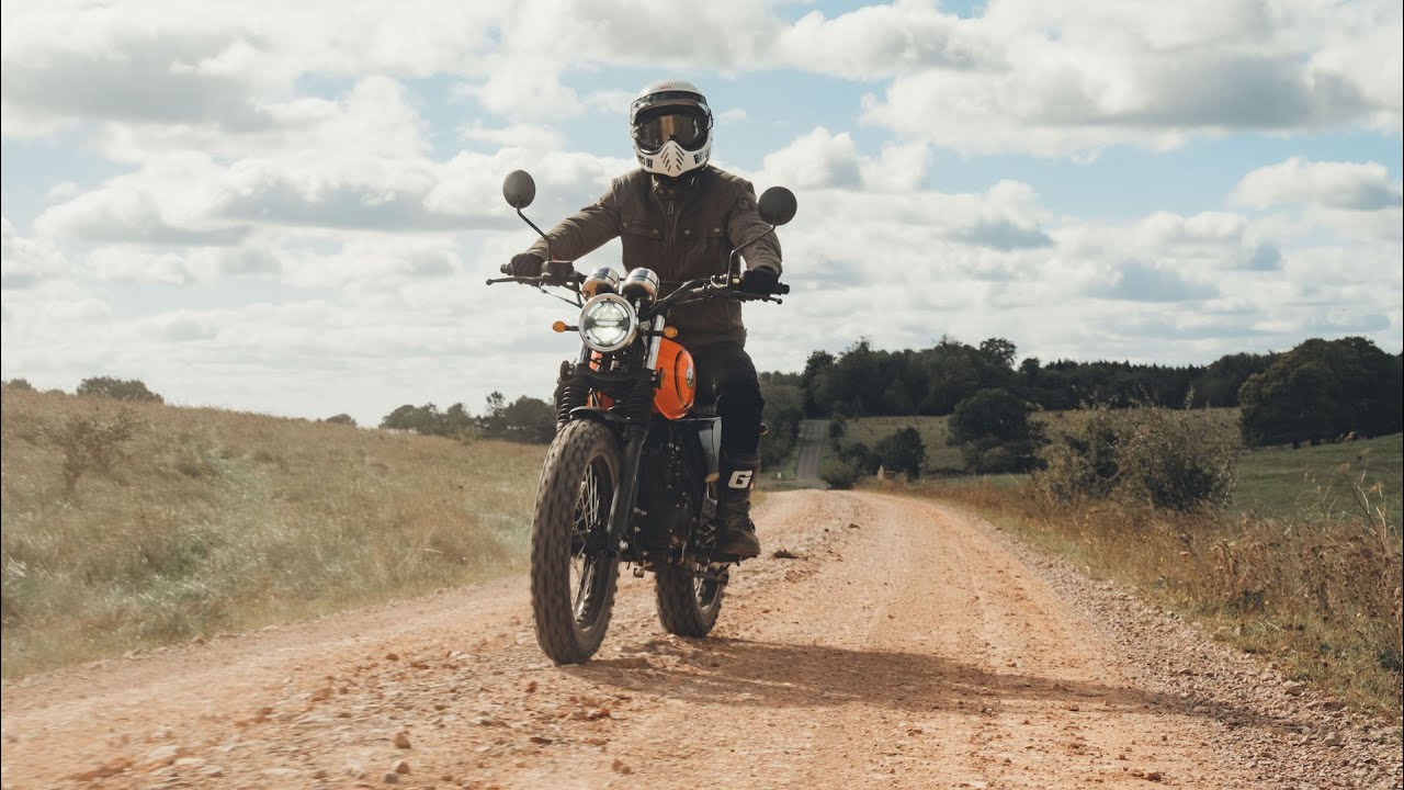 AJS '71 Scrambler: Mike Jackson the Desert King