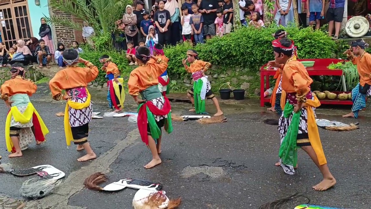 Kuda kepang versi anak-anak saru budaya wanasari argasoka 