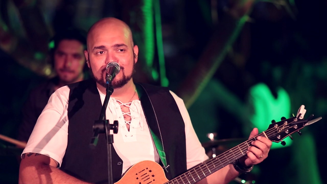 Bruno Britto Ac&uacute;stico - DVD Completo - O Melhor do Pop/Rock!