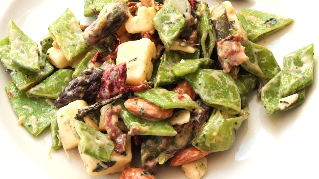 How To Make Patricia Wells's Go To Salad - The Ultimate Memorial Day Menu