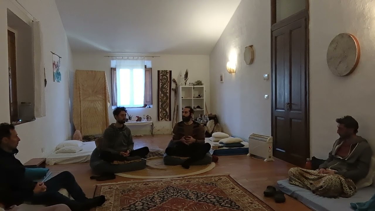 Sacro Maschile - piedi a terra e spirito attento