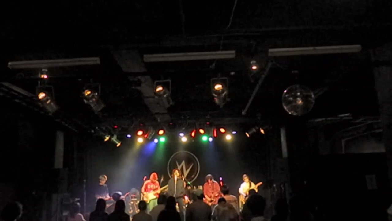 神戸市外国語大学二部軽音楽部 Oasis