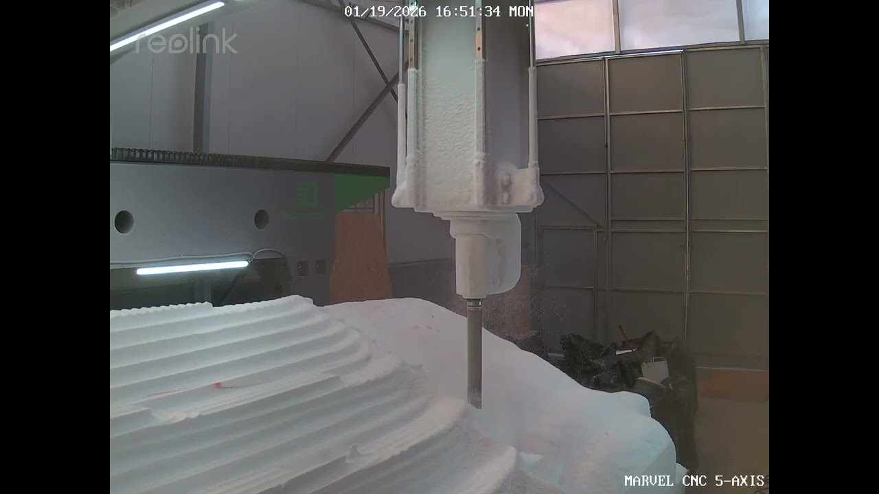 Big 5 axis CNC router for boat molding making.#cnc #5axismachining #moldingdesign #boats 