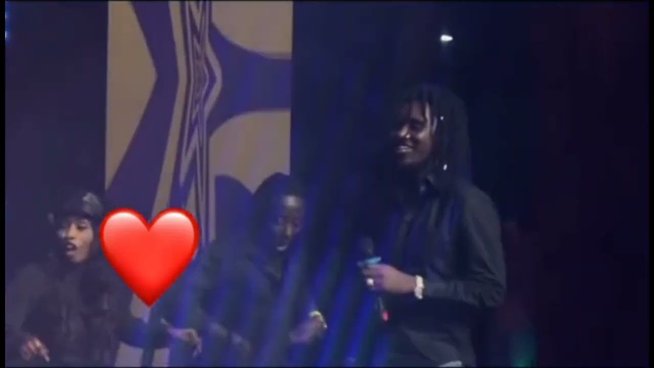 Wally B. Seck x Viviane - BOUNIA ( CLIP OFFICIEL )
