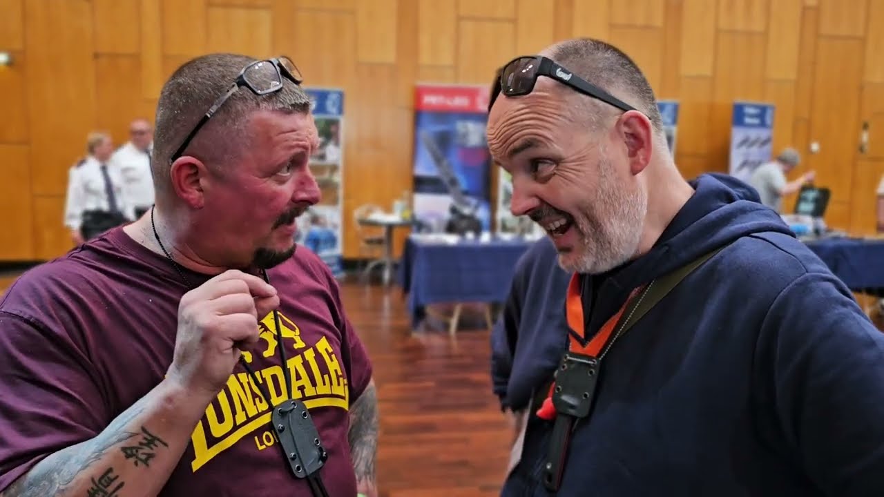 🚨 Reini Rossmann, JackKnife und Waldmeister Brehm am Stand von JaRs und UGTools auf der Knife 2024