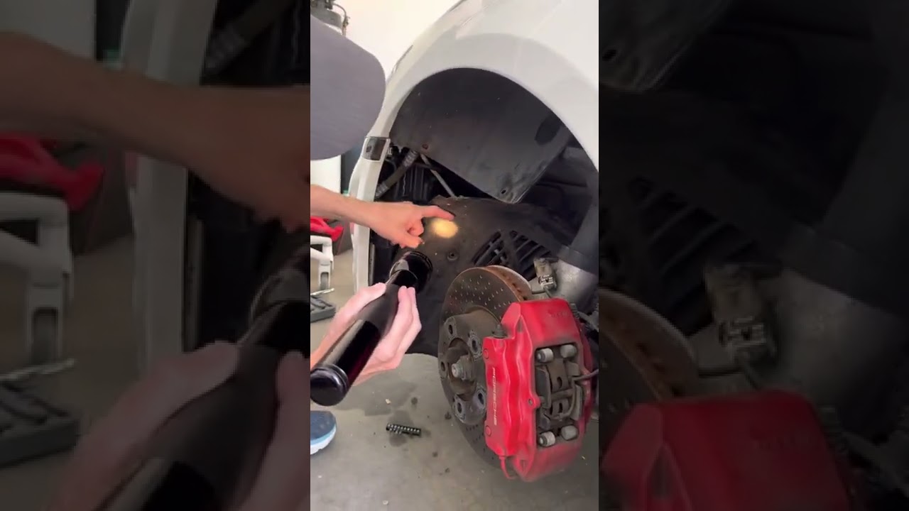 Porsche emergency front hood release