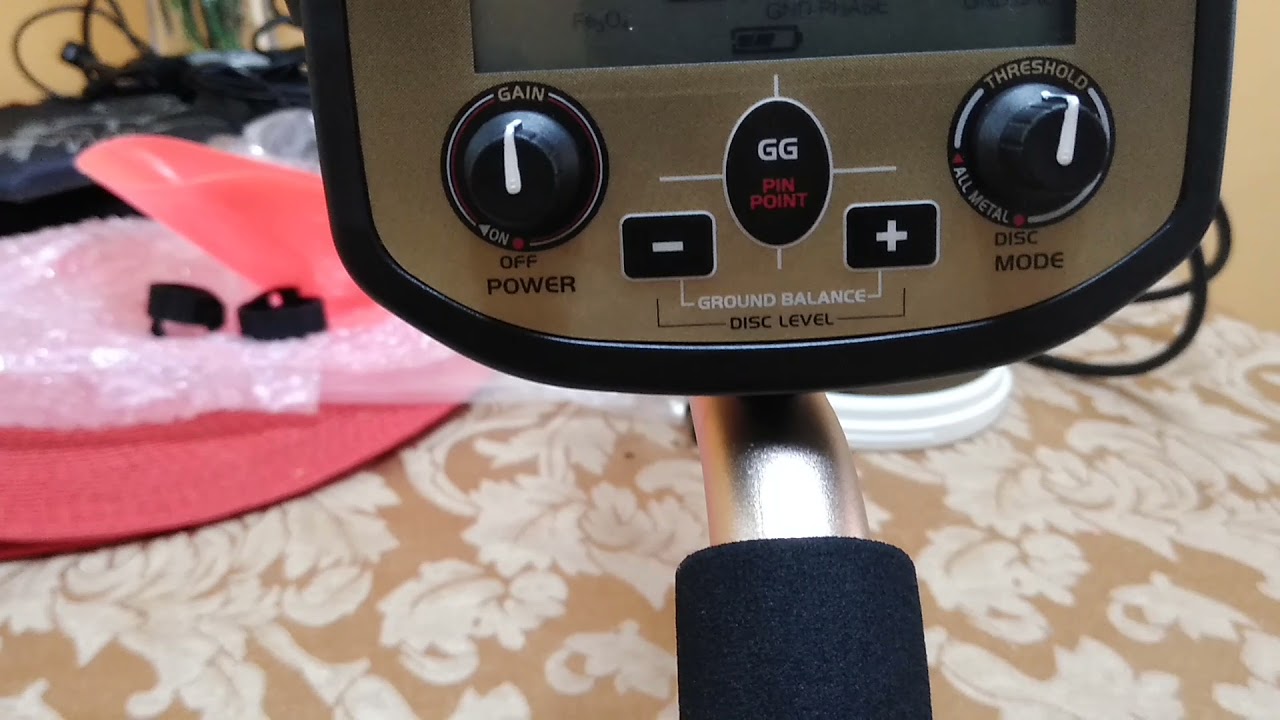 prueba de profundidad gold Finder Con metales grandes