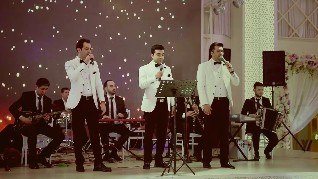 Absheron Qrupu toydan canlı ifalar. Toy popurisi   ( Park Merdian )