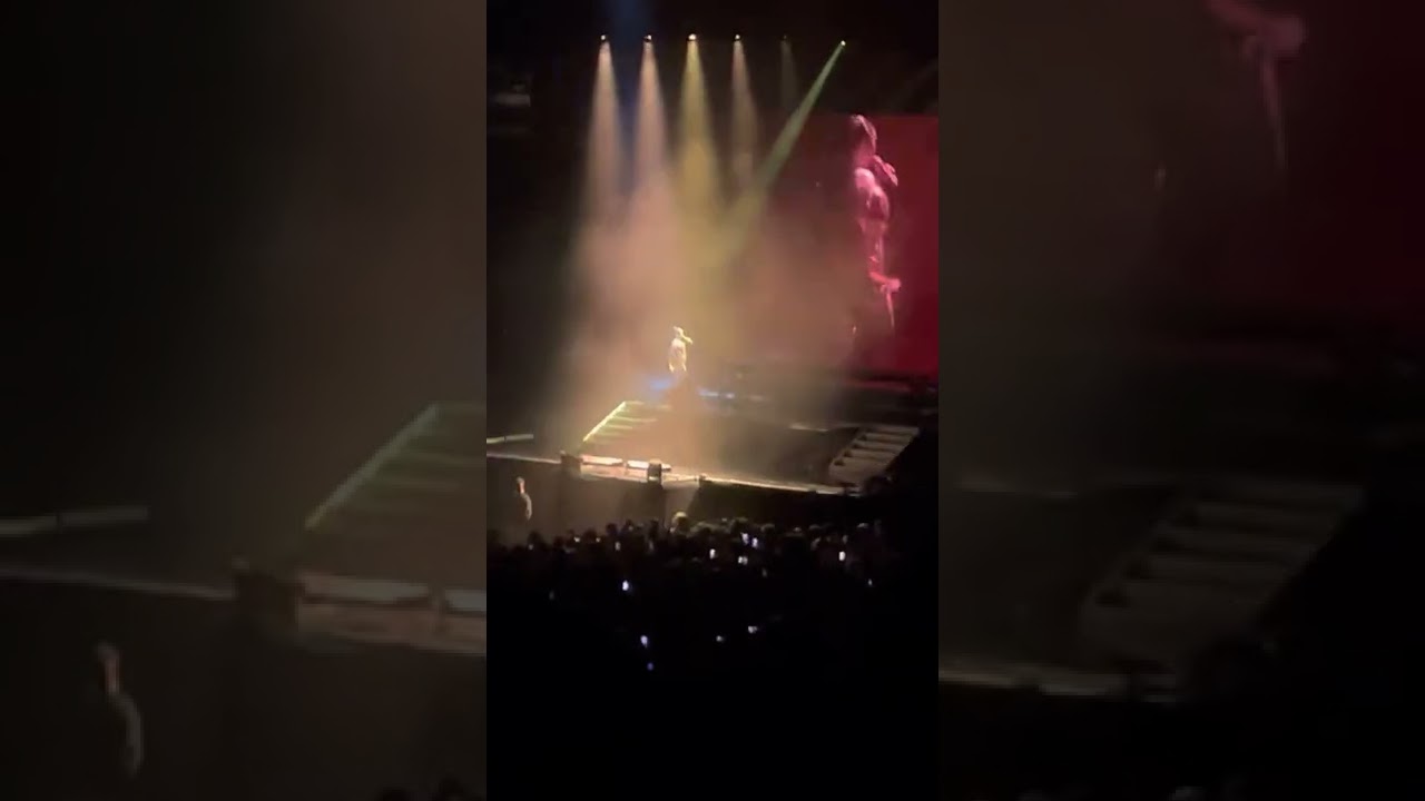 Kali Uchis “no eres tu(soy yo)” Live (CMIYGL TOUR) #kaliuchis #callmeifyougetlost #noerestusoyyo
