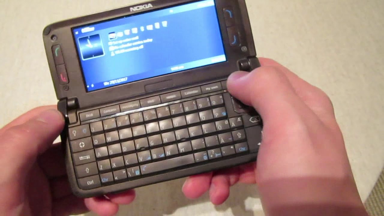 Раритетные девайсы. Коммуникатор Nokia E90 (как это было 10 лет назад)