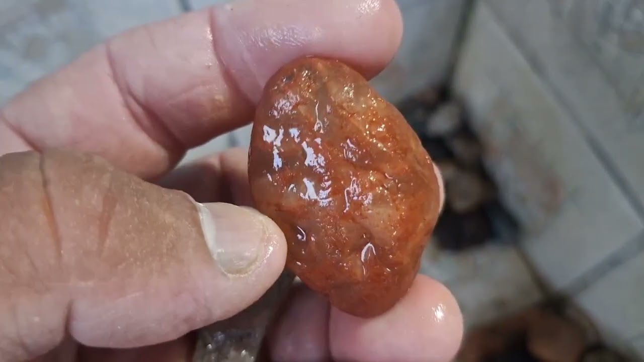 Separando pedras pra cabochâo!