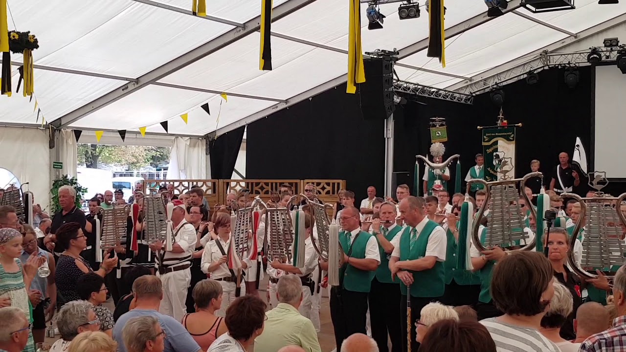 Jessen Heimatfest 2018, Konzert der Spielmannszüge, Das lieben bringt groß Freud,