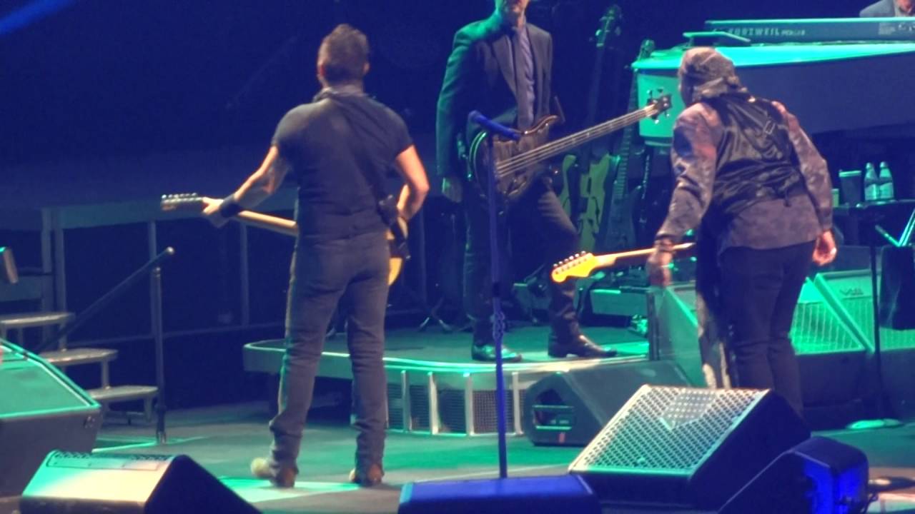 Bruce Springsteen & The E Street Band - Badlands @ AccorHotels Arena 11/07/2016