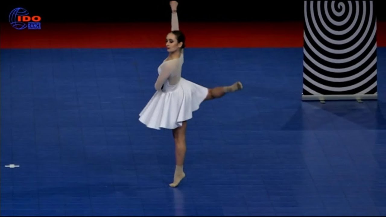 Nikola Zientarska solo show dance 16+ IDO World Championships Riesa 2017