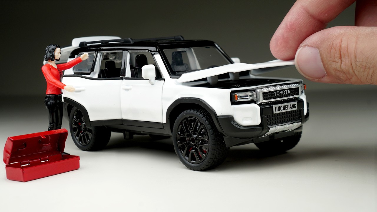 Unboxing of All New Toyota Land Cruiser Prado 250 Diecast Model Car