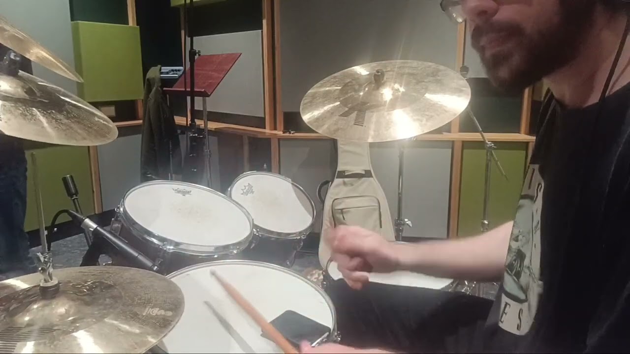 Yes, I drum (Studio Session, no edits)
