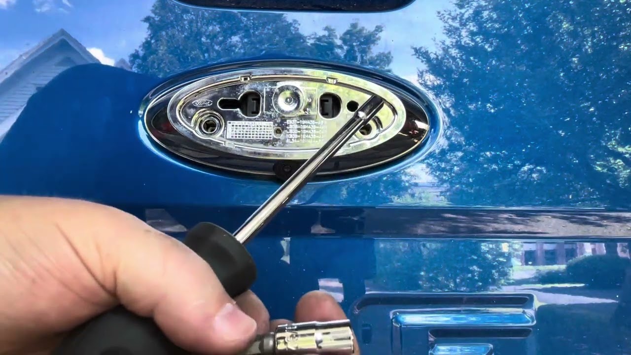 2020 Ford Ranger Tailgate Emblem Removal and Backup Camera Inspection - Part One