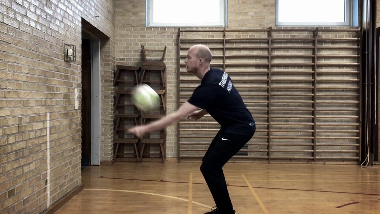 Team Nordschleswig - Nr 3 - Ball gegen die Wand