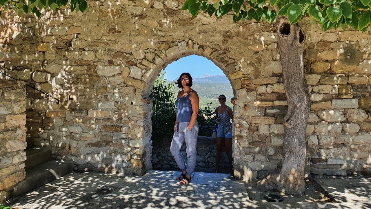 VISITE DU CASTELLET - VILLAGE MÉDIÉVAL