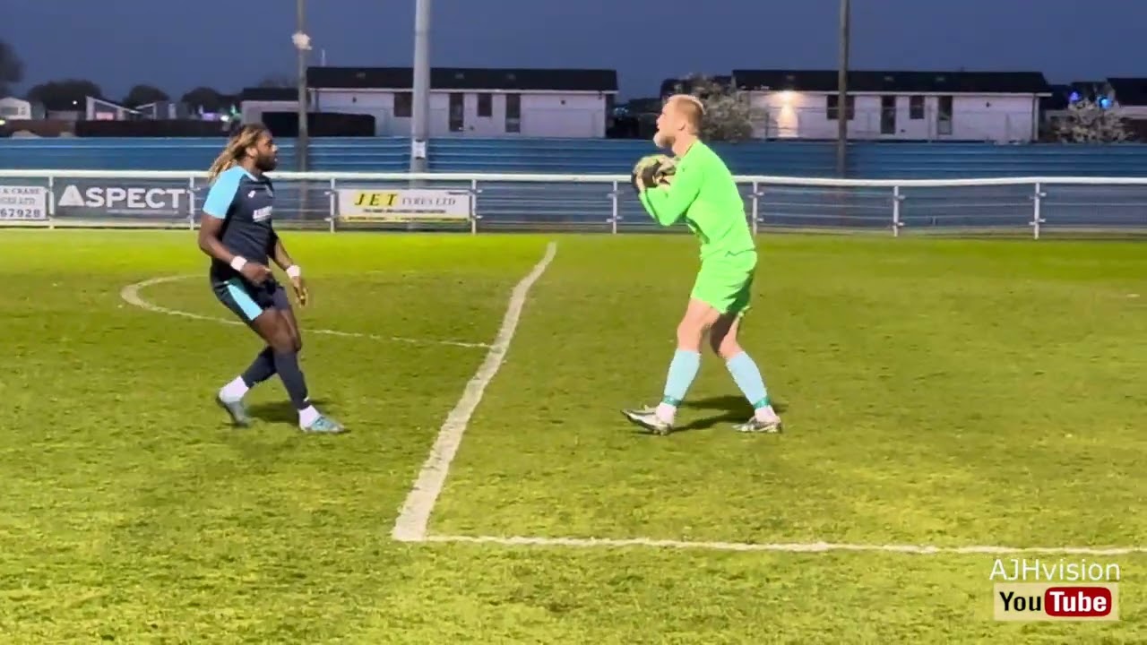 🎥 Rayleigh Town FC 🔵 🆚 ⚪️ Hoddesdon Town FC - Thurlow Nunn D1 South [Tue01Apr25] ALL