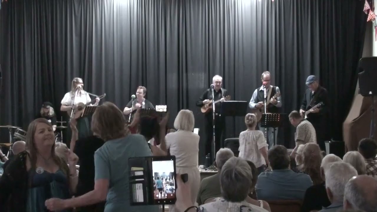 Rolling Tones - Twist and Shout - Second Valley Uke fest  2026
