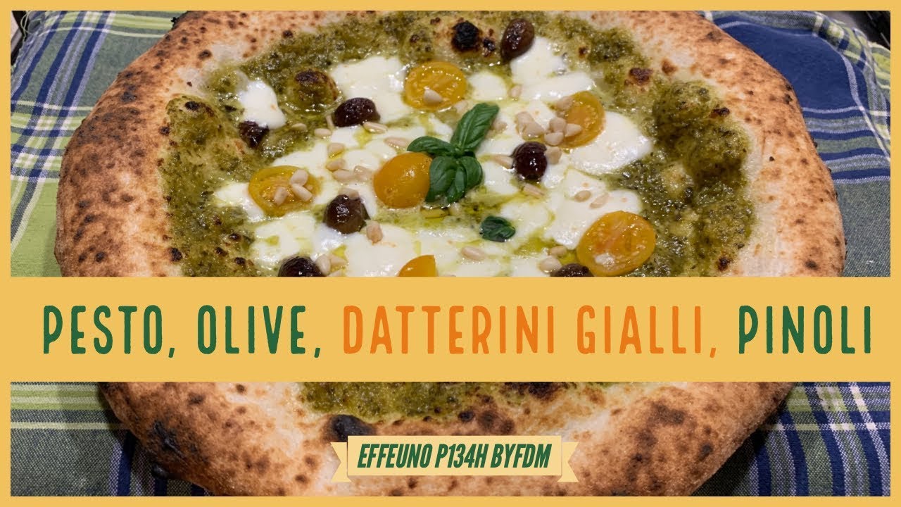 Pesto, olive, datterini gialli, pinoli (con lievito madre)