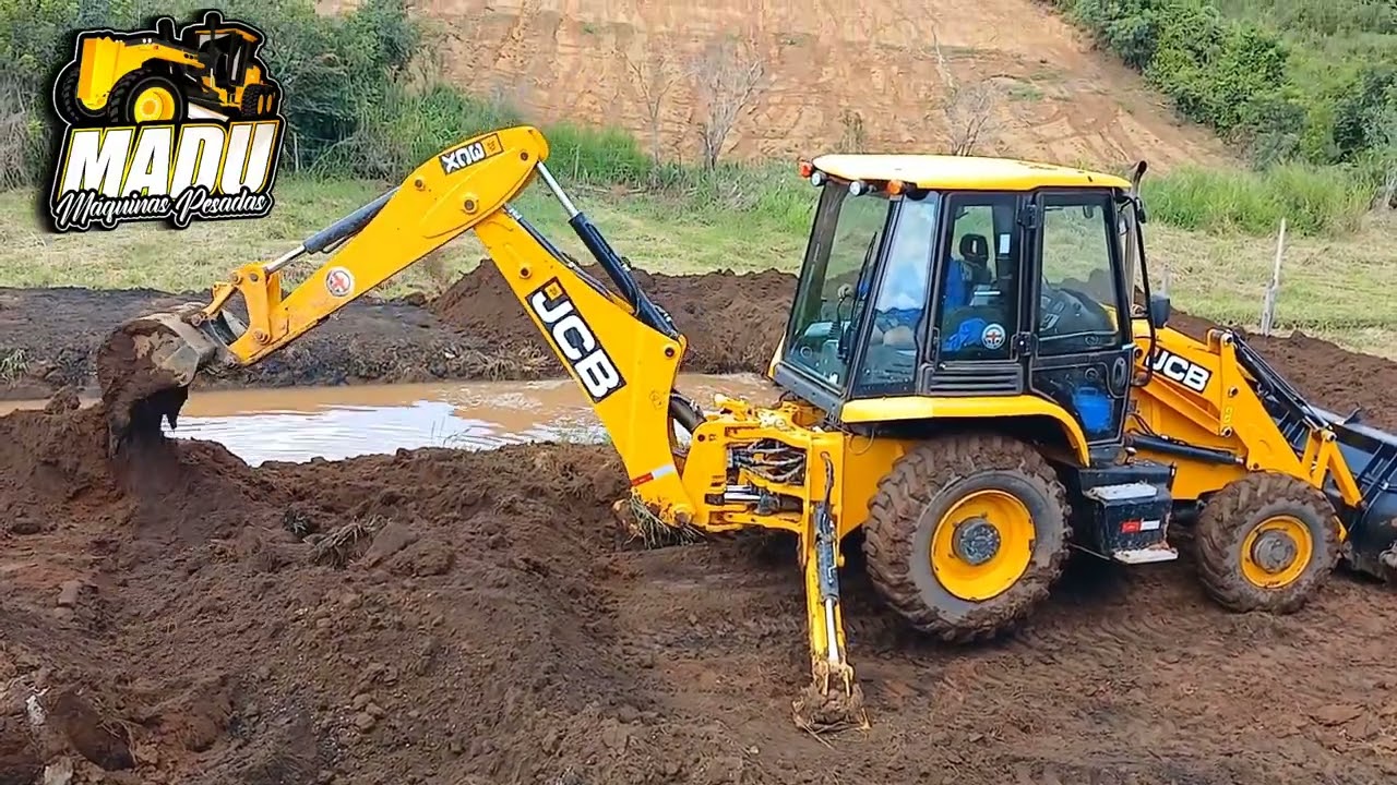 retro escavadeira JCB fazendo aterro tanque (série2) #DEUS #retroscadeirajcb3cx #aterro