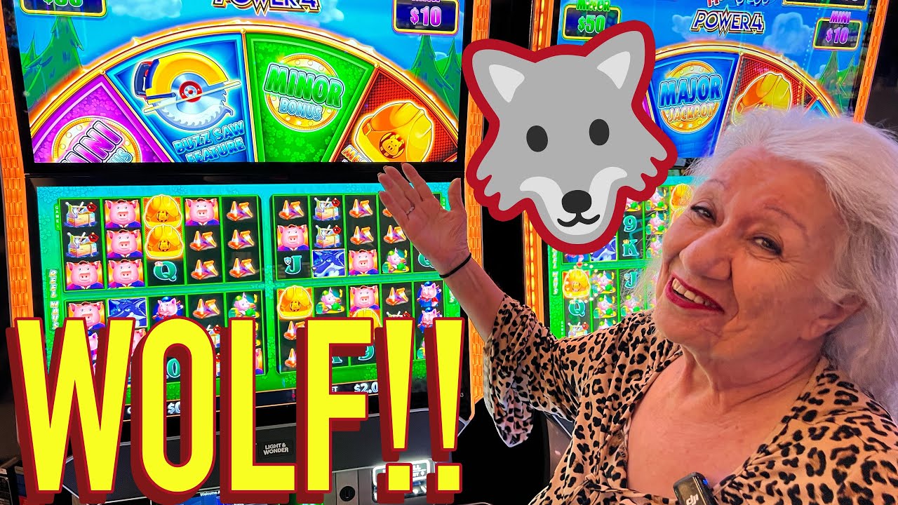 VLR Mom PLAYS Huff N' Even More Puff POWER 4!!!!