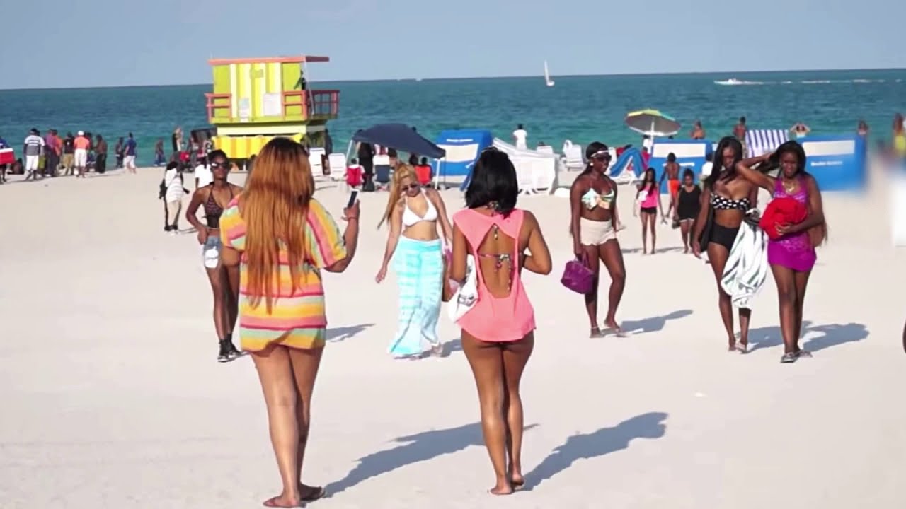 Life At The Beach In Miami