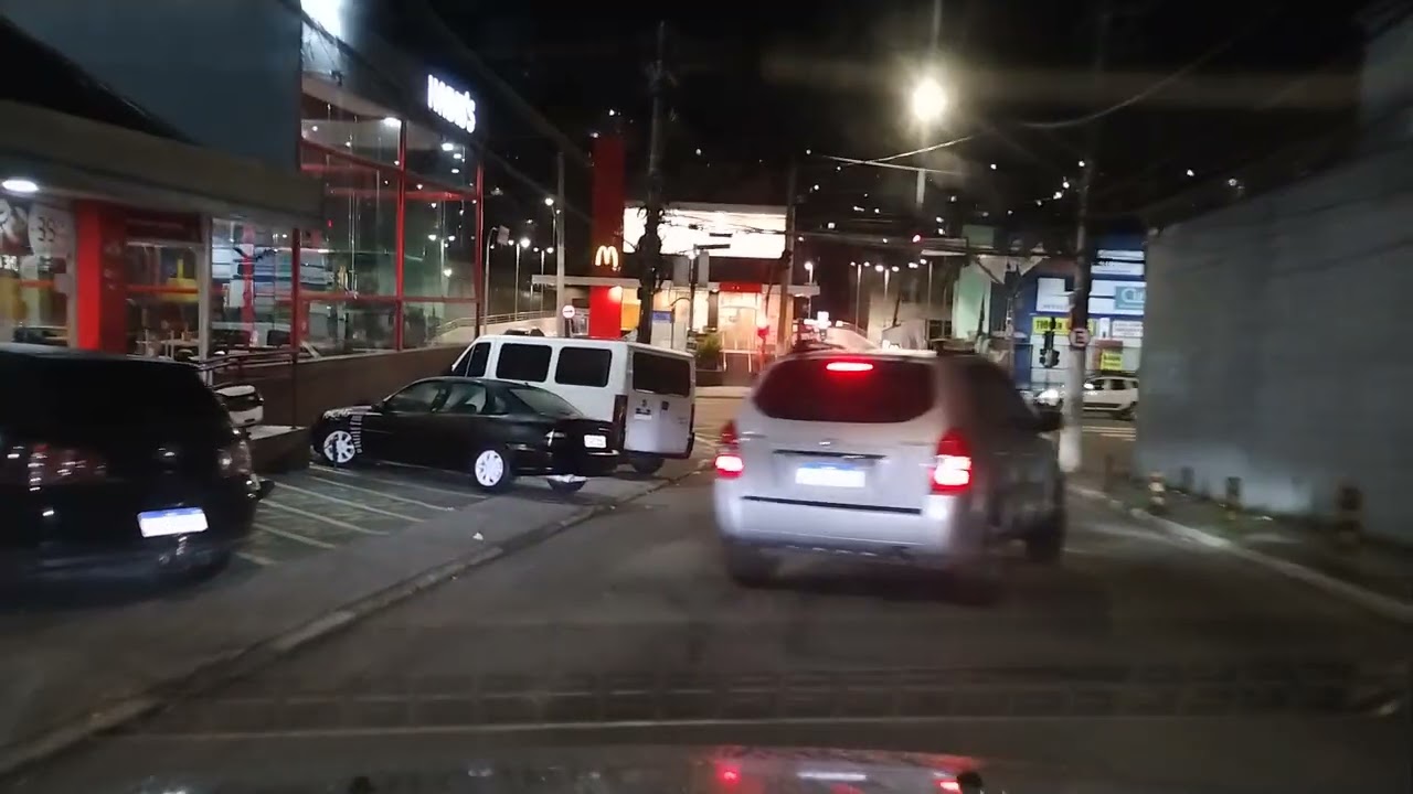 Dirigindo pela zona sul de São Paulo