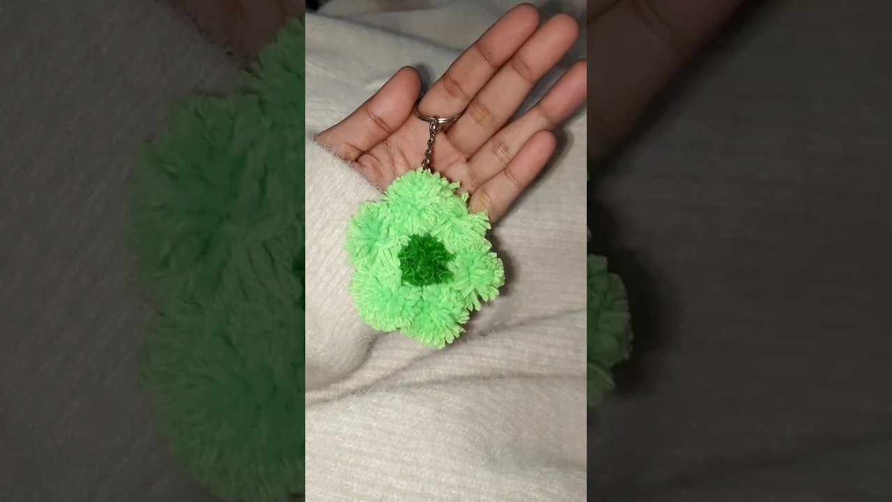 wool keychains idea 