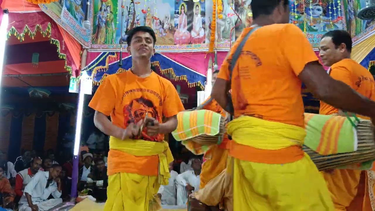 নিত্যানন্দ সম্প্রদায়ের নাম কীর্তন | ললিত সম্রাট প্রিয়নাথ সরকারের কীর্তন | Little Lady Biker Nidhy