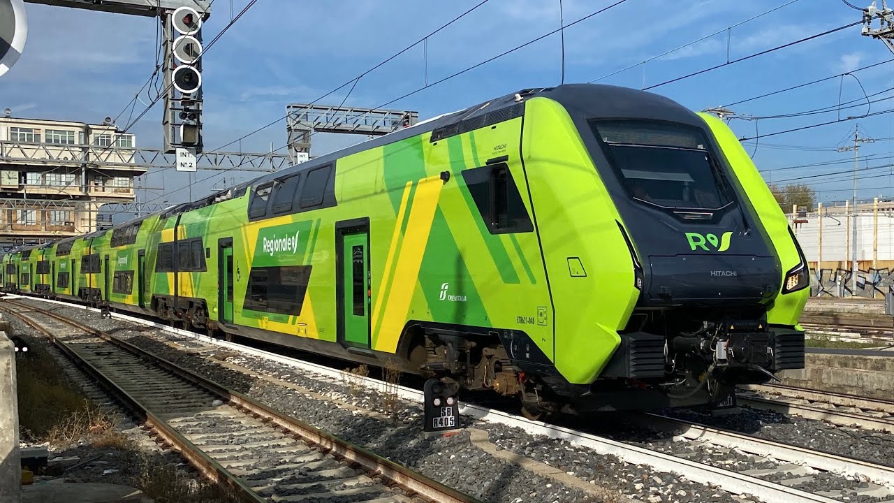LA NUOVA LIVREA REGIONALE TRENITALIA!