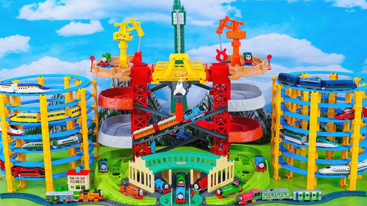Plarail Shinkansen ☆ Construction of multi-purpose Takara Tomy 3-lane Subway Base Control Center