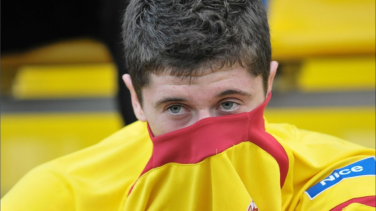 3부리그에서 방출된 소년이 세계 최고의 스트라이커가 되면 생기는 일